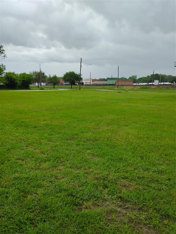 300 Se Front Street Property Photo
