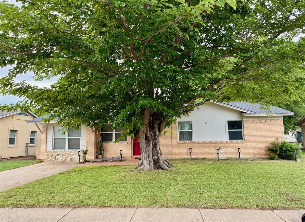1617 Tyson Street Property Photo 1