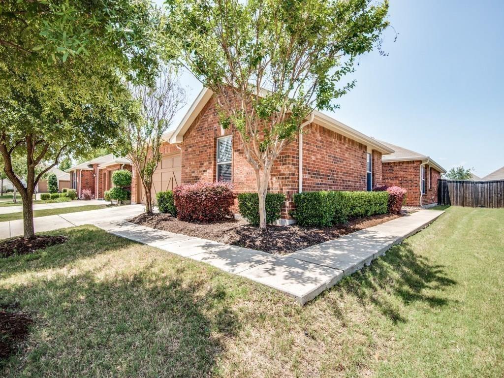 5905 Stone Mountain Road Property Photo