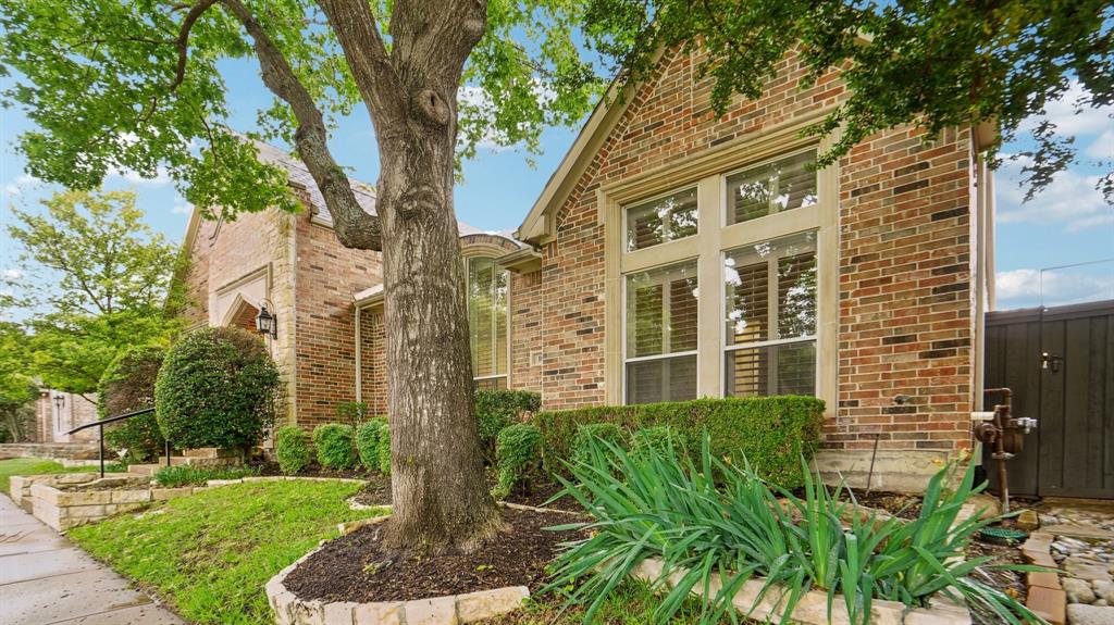 104 Stonehaven Court Property Photo 3