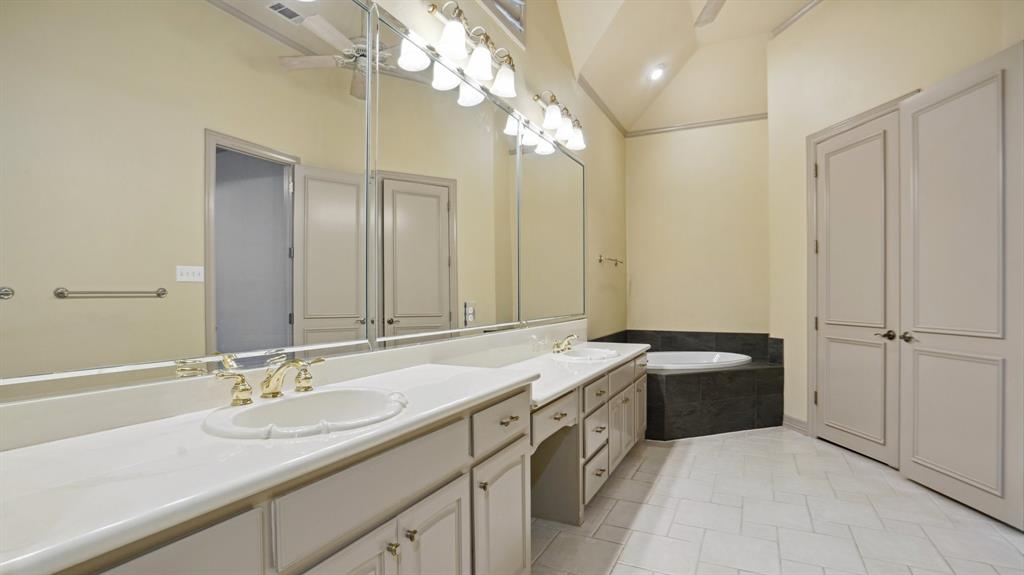 104 Stonehaven Court Property Photo 12