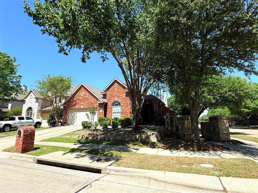 1200 Somerset Drive Property Photo 1