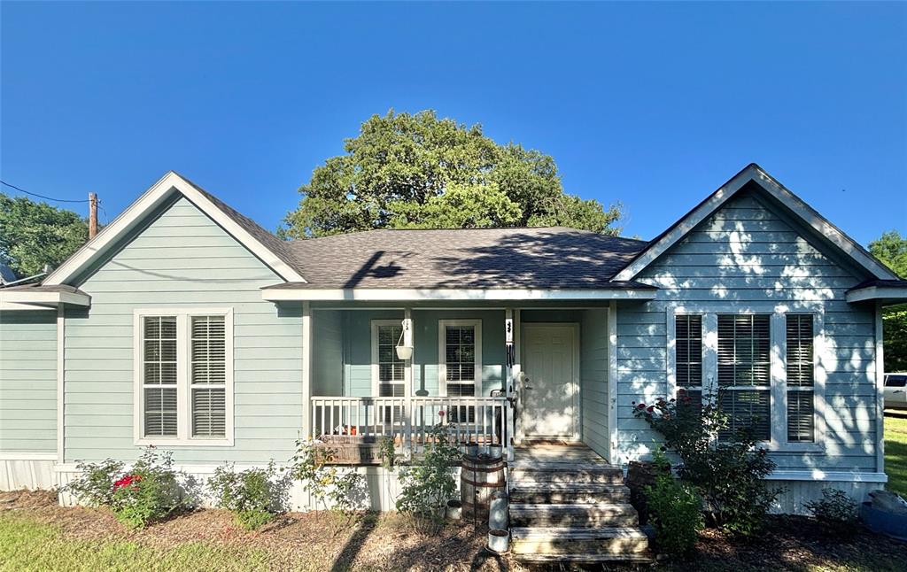 17677 County Road 4075 Property Photo 1