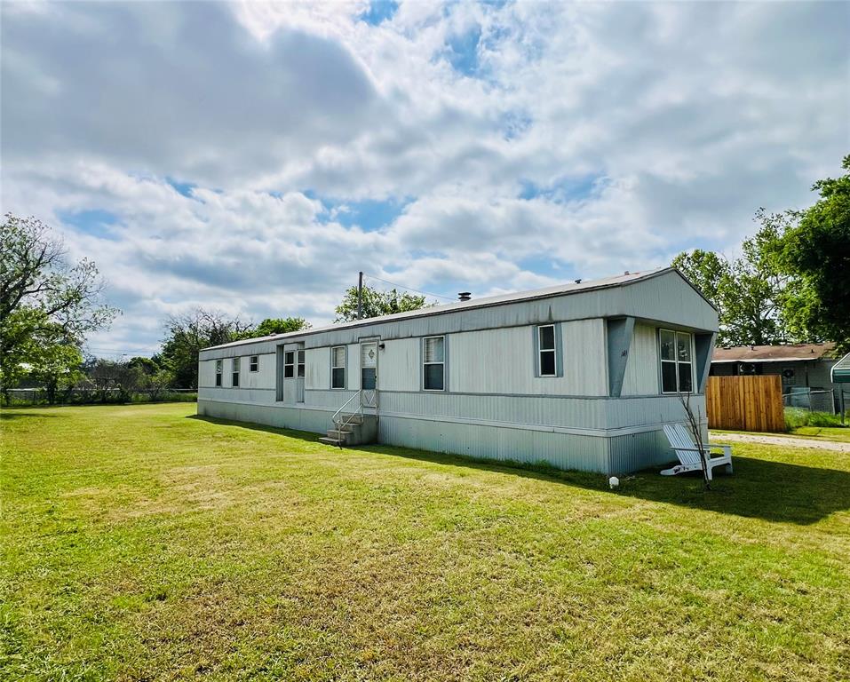 165 N Avenue L Property Photo