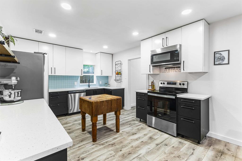 909 N 30th Street Property Photo 12