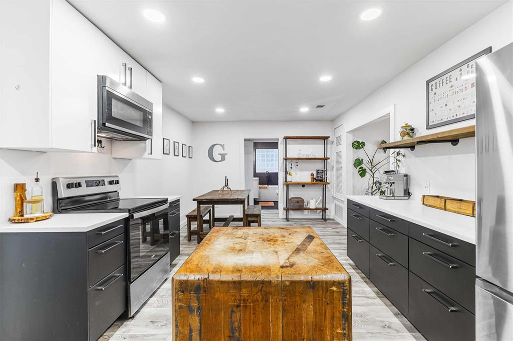 909 N 30th Street Property Photo 14