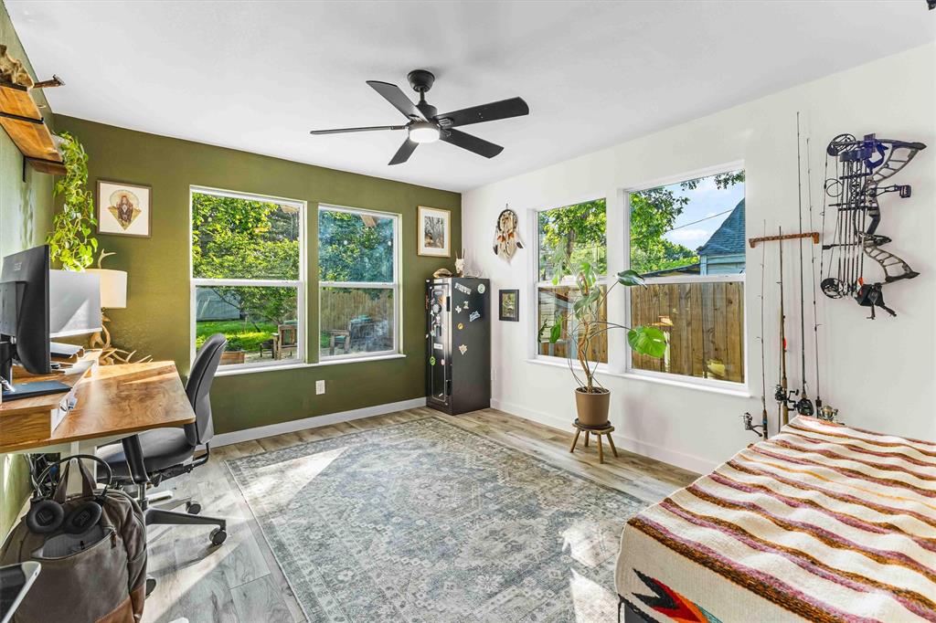 909 N 30th Street Property Photo 23