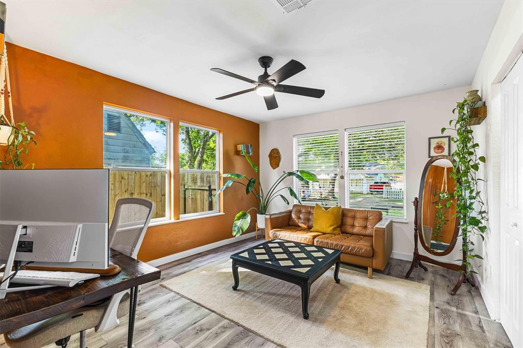 909 N 30th Street Property Photo 27