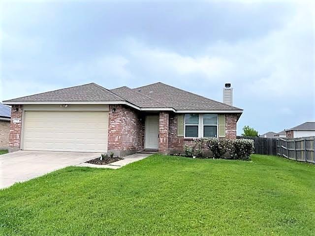 714 Kinston Court Property Photo