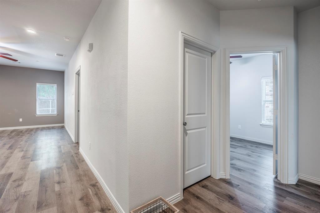 2801 17th Street Property Photo 3