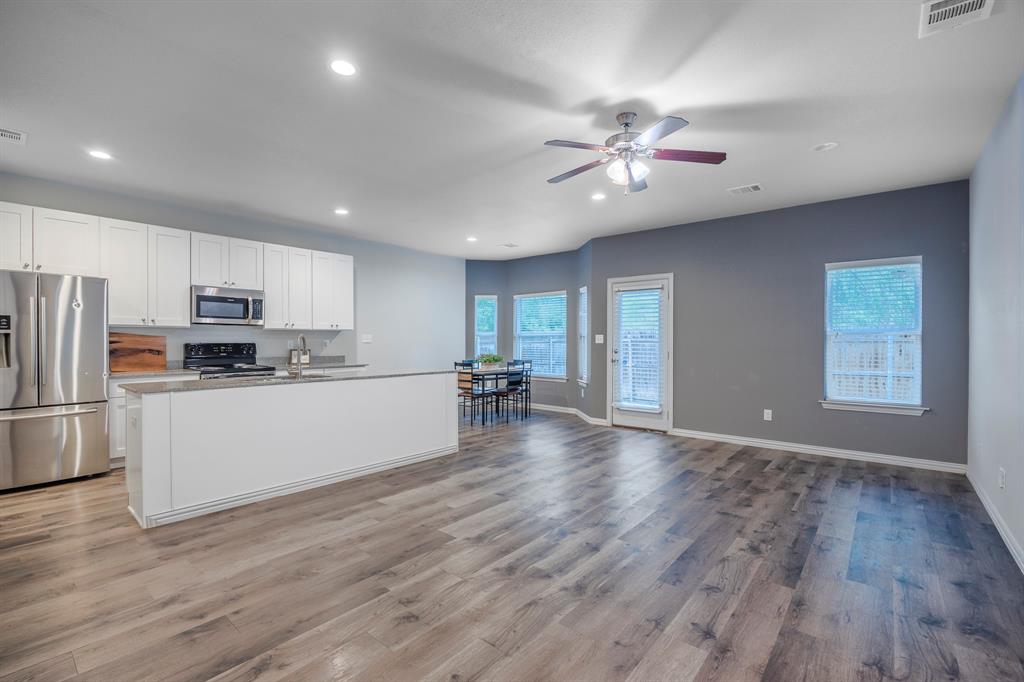 2801 17th Street Property Photo 4