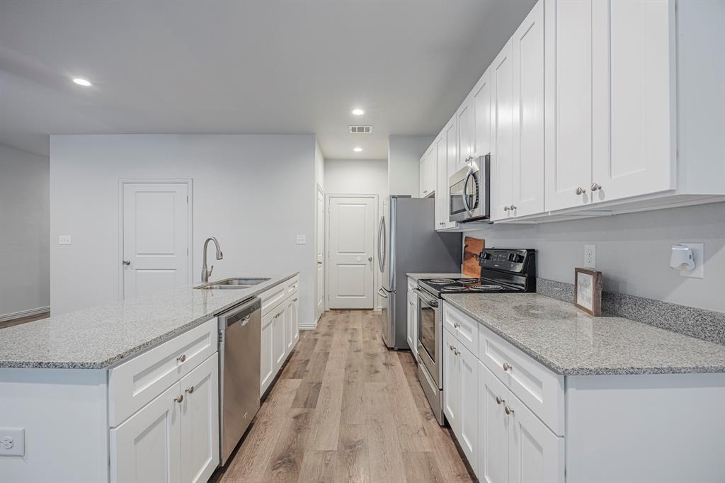 2801 17th Street Property Photo 7