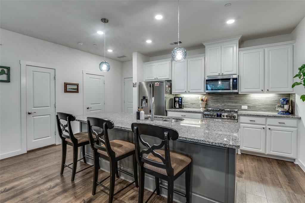 824 Emerling Drive Property Photo 10