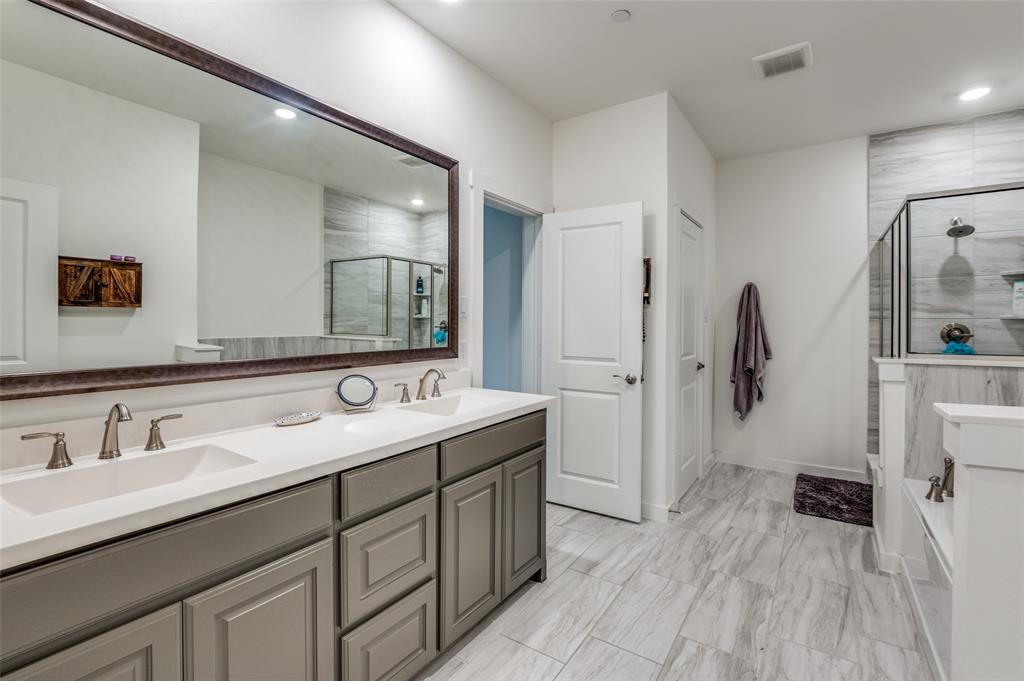 824 Emerling Drive Property Photo 17