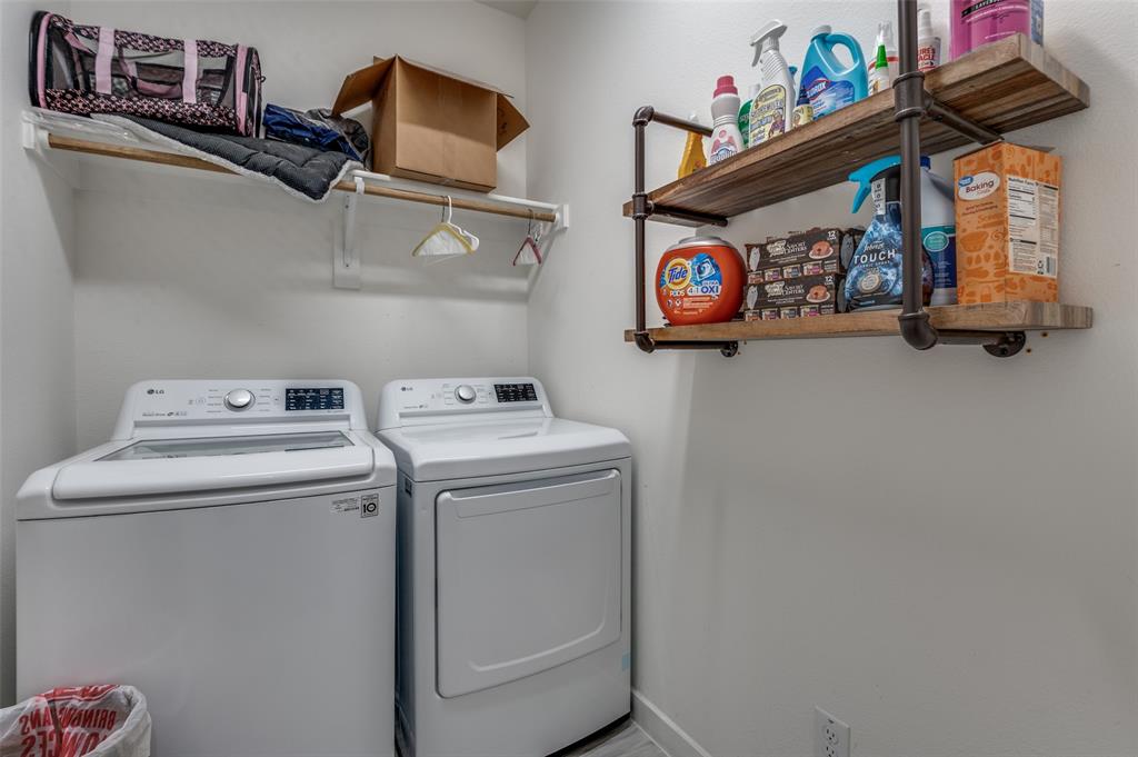 824 Emerling Drive Property Photo 22