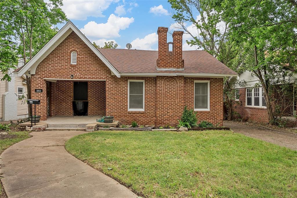 2511 Parrott Avenue Property Photo 1