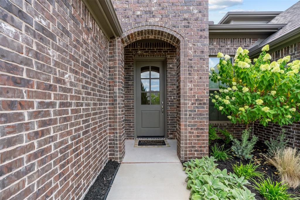 819 Highlands Avenue Property Photo 4