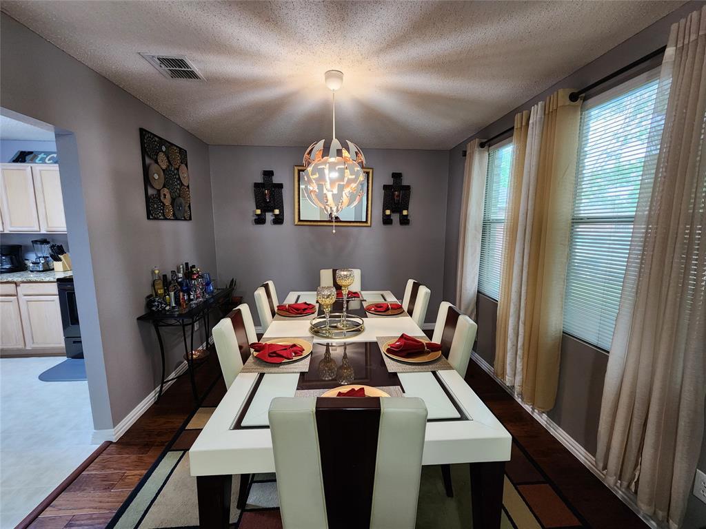 5420 Comanche Wells Drive Property Photo