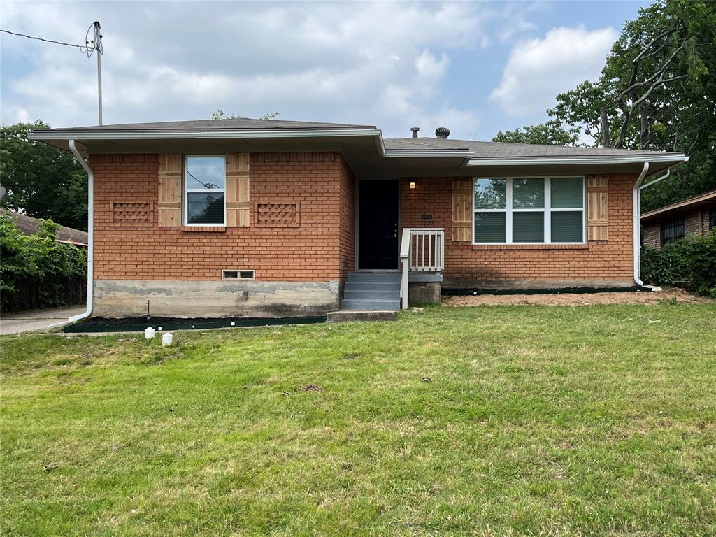 3225 S Tyler Street Property Photo 1