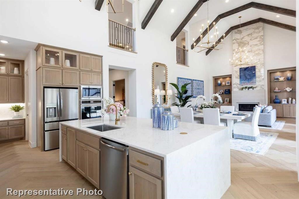 660 N Callisto Drive Property Photo 6