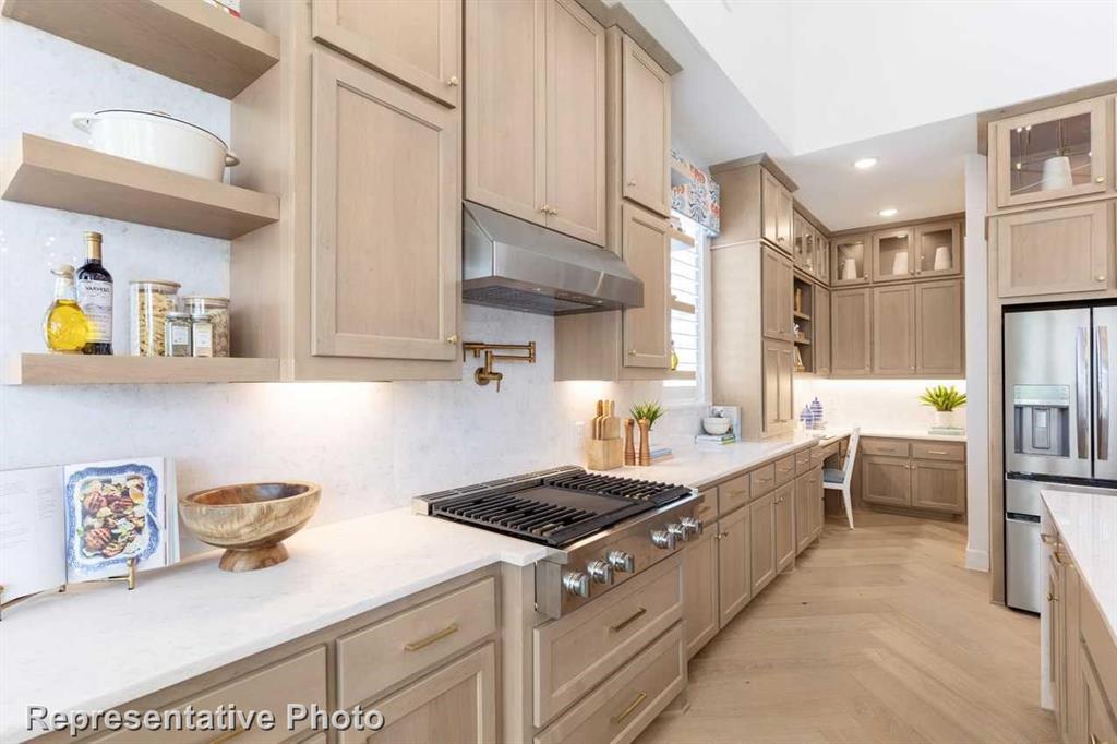 660 N Callisto Drive Property Photo 7