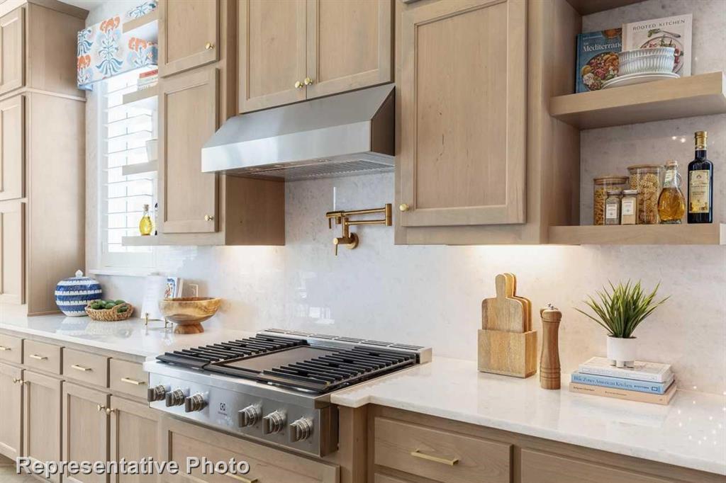 660 N Callisto Drive Property Photo 8