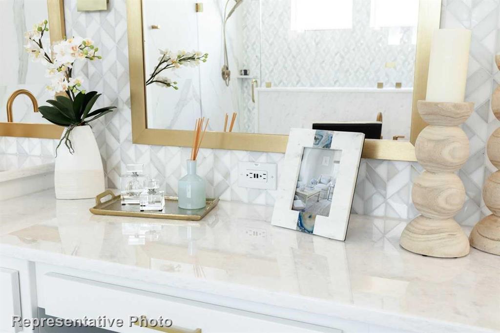 660 N Callisto Drive Property Photo 26