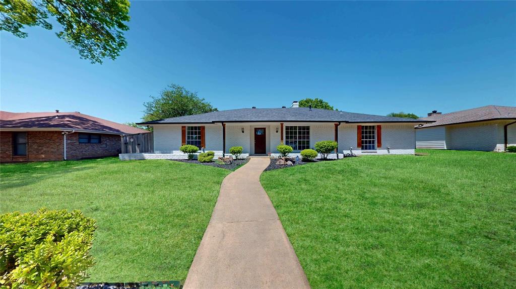 1017 Cloverdale Lane Property Photo 1