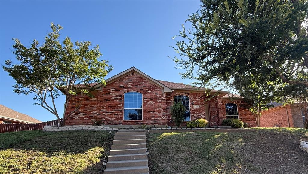 1536 Steamboat Trail Property Photo