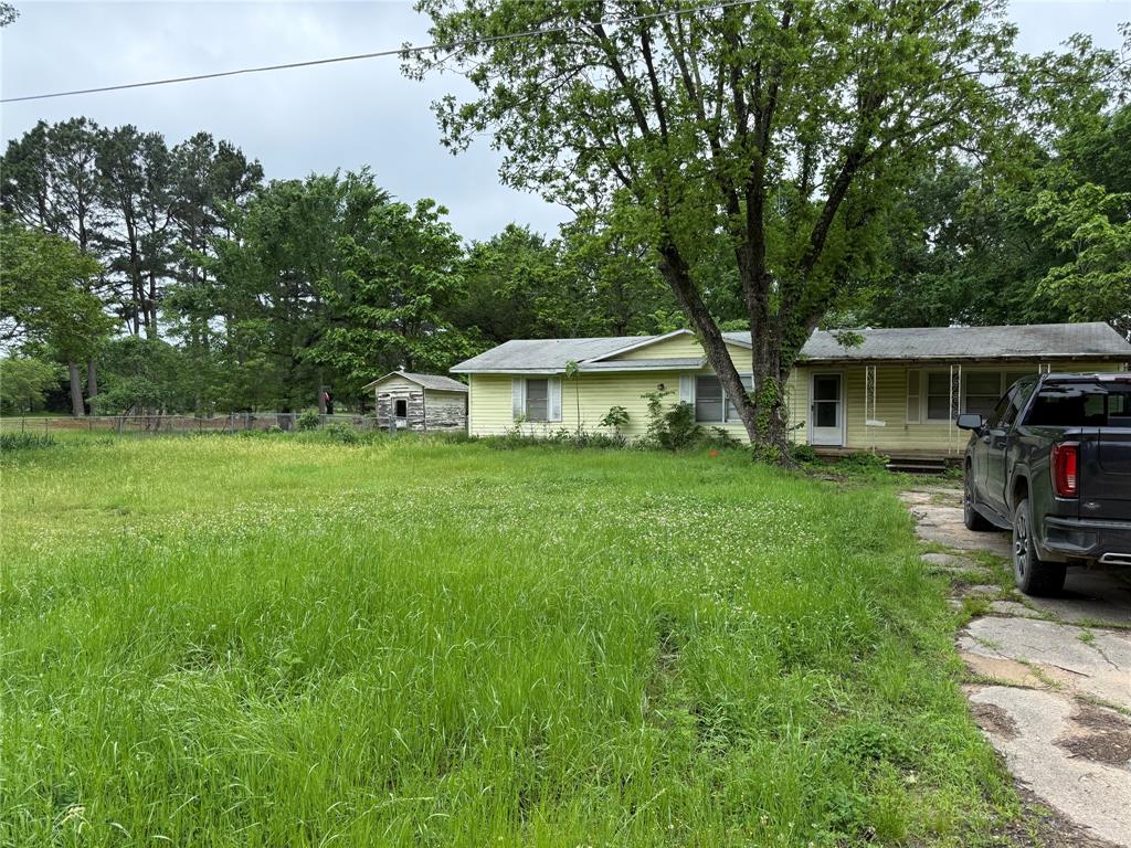 352 County Road 35840 Property Photo
