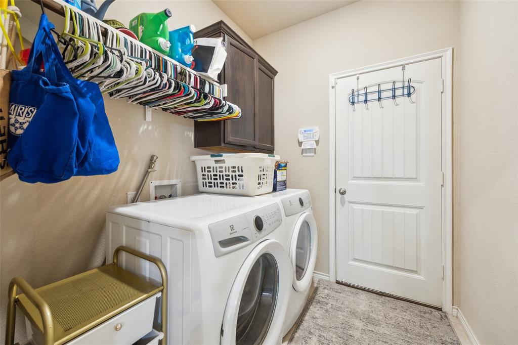 10105 Leander Place Property Photo 10