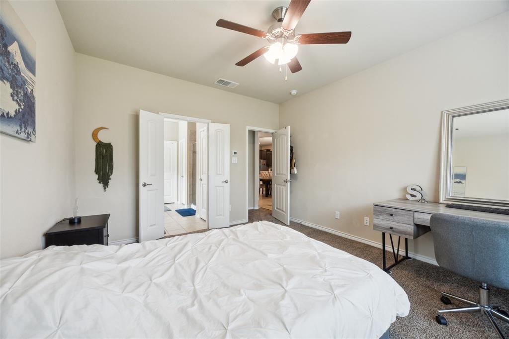 10105 Leander Place Property Photo 13