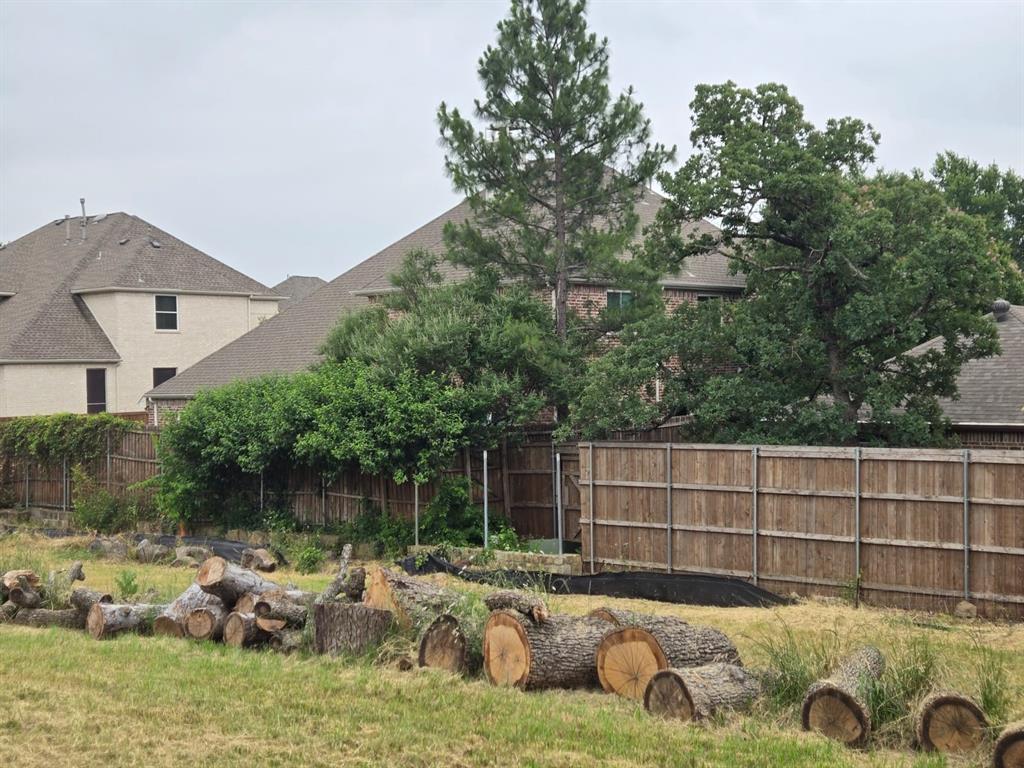 3605 Fieldcrest Road Property Photo 4