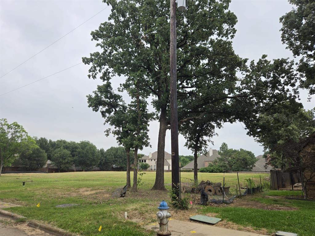 3605 Fieldcrest Road Property Photo 6