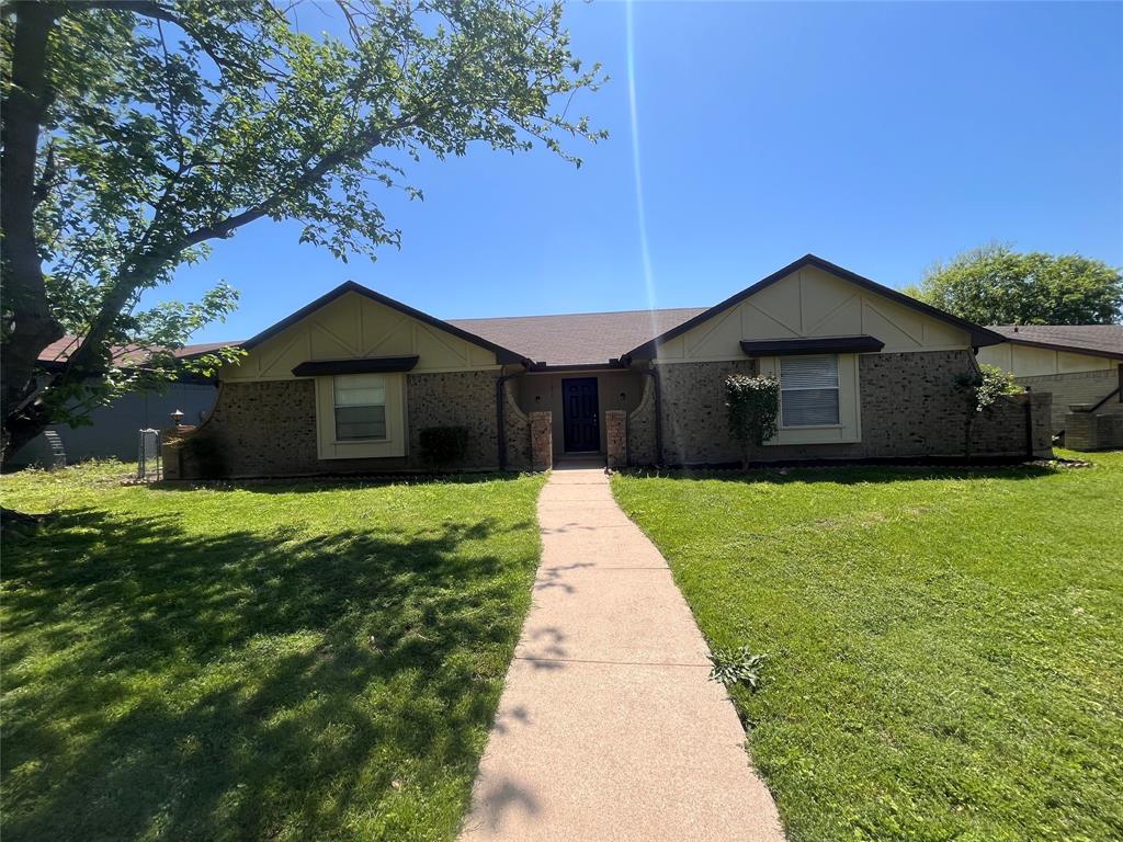 1054 Alicia Lane Property Photo