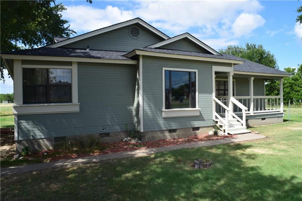 208 Maple Street Property Photo