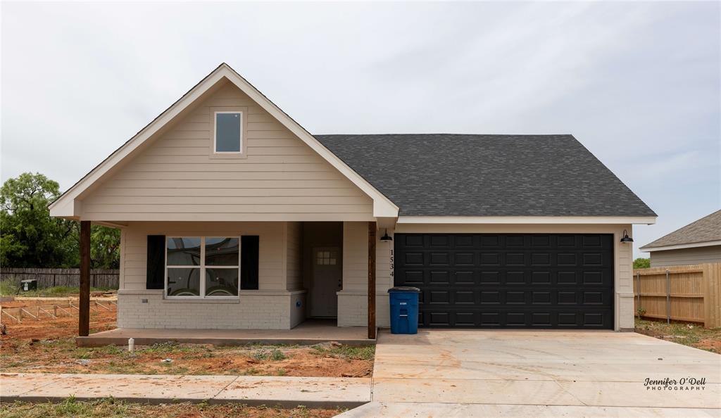 1534 Fletchers Path Property Photo