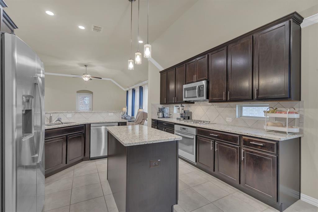 16508 Spence Park Lane Property Photo 1
