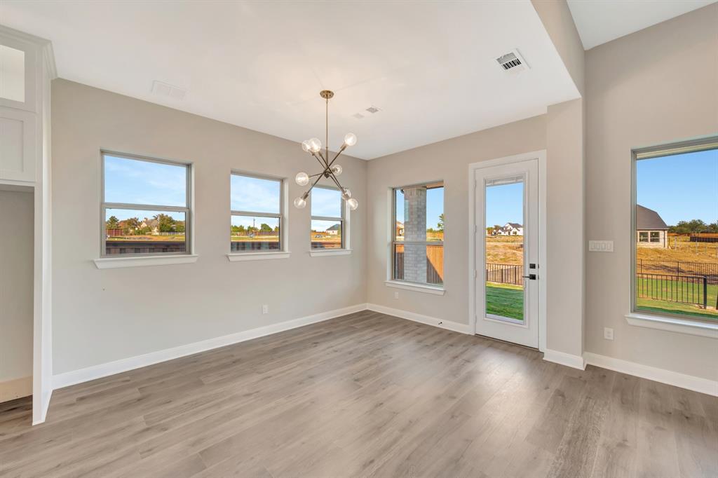 2258 Village Trail Property Photo 29