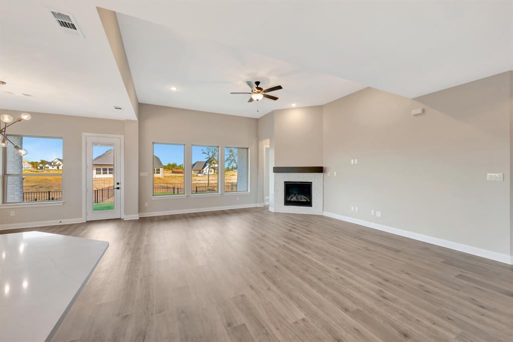 2258 Village Trail Property Photo 33