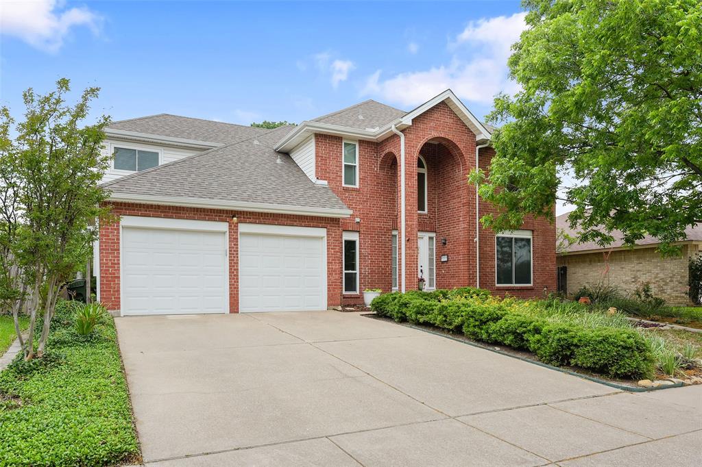 2207 Villanova Street Property Photo 1