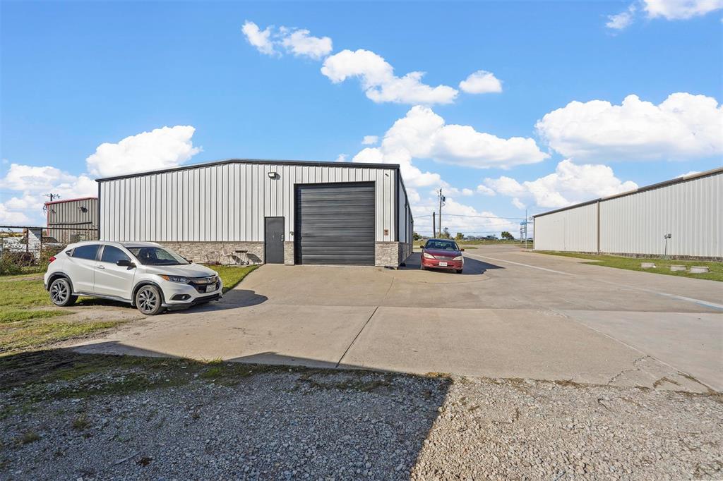 4250 E Interstate 30 Property Photo 19