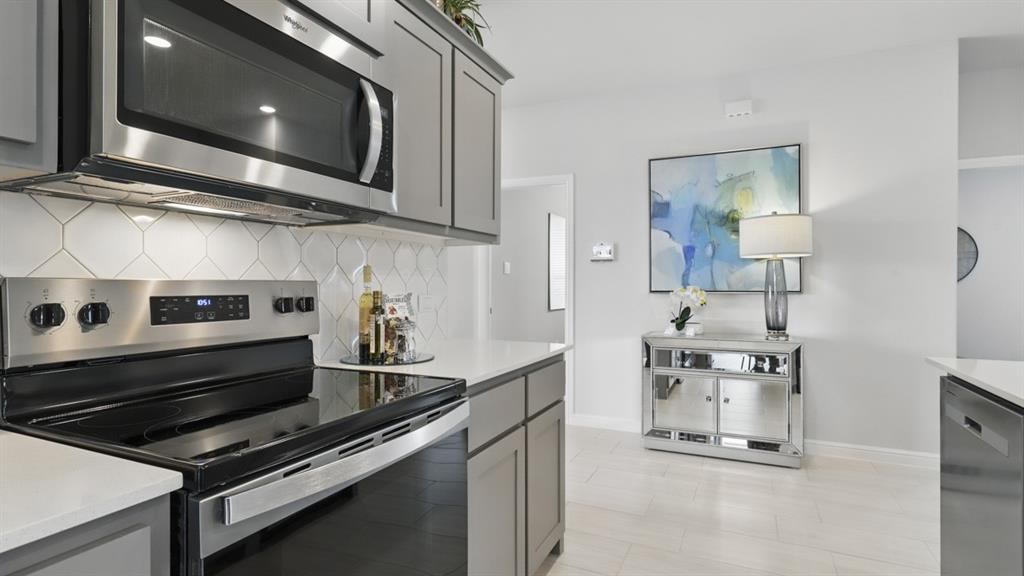 1009 Traction Trail Property Photo 5