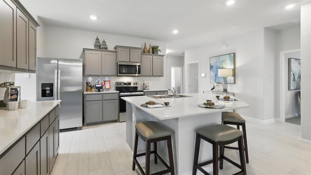 1009 Traction Trail Property Photo 8