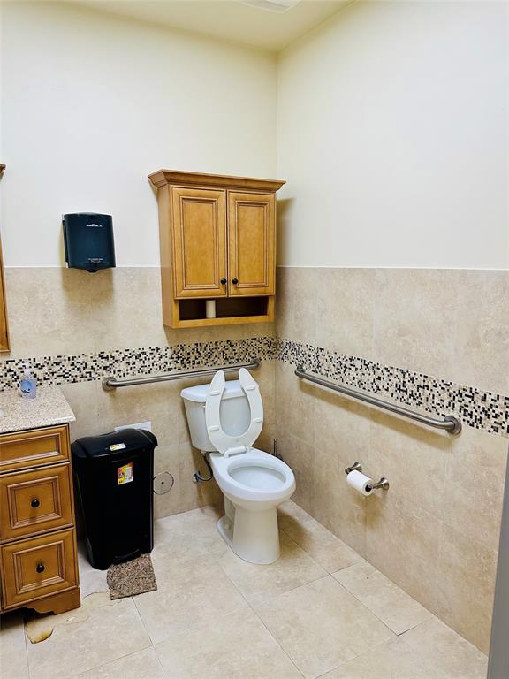 4686 Mcdermott Road Property Photo 11