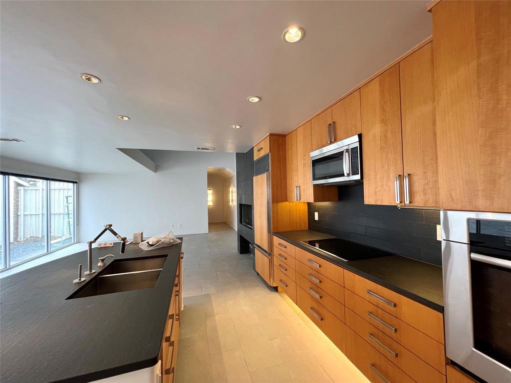 17107 Knots Landing Property Photo