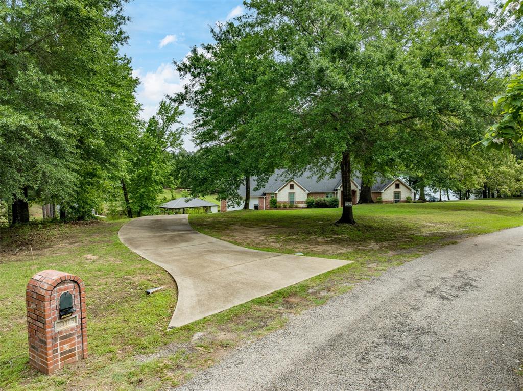 23196 J E B Circle Property Photo 1