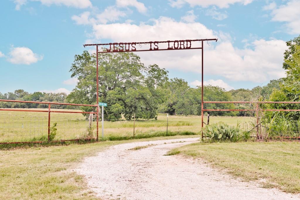 215 Private Road 2394 Property Photo 2