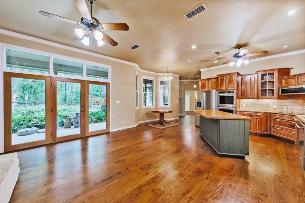 215 Private Road 2394 Property Photo 18