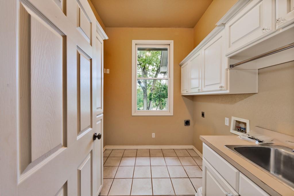 215 Private Road 2394 Property Photo 22